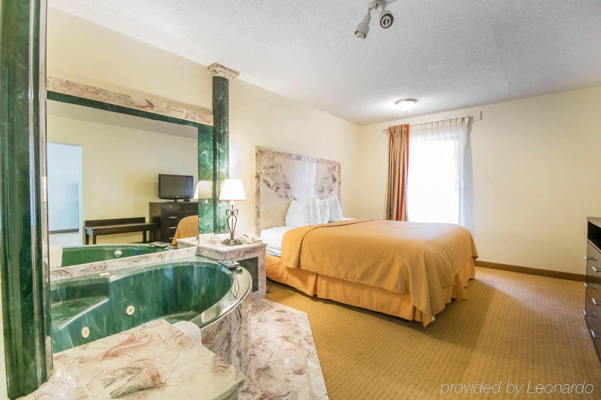 Quality Inn Russellville Eksteriør bilde